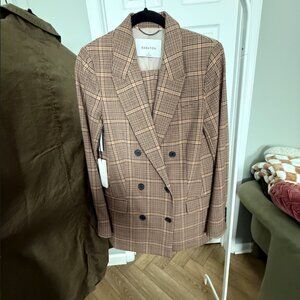 NWT Aritzia Babaton Samuel Check Blazer, Brown, Size 6